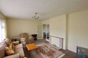 Living room- click for photo gallery